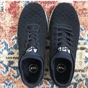 Navy APL Techloom Sneakers
